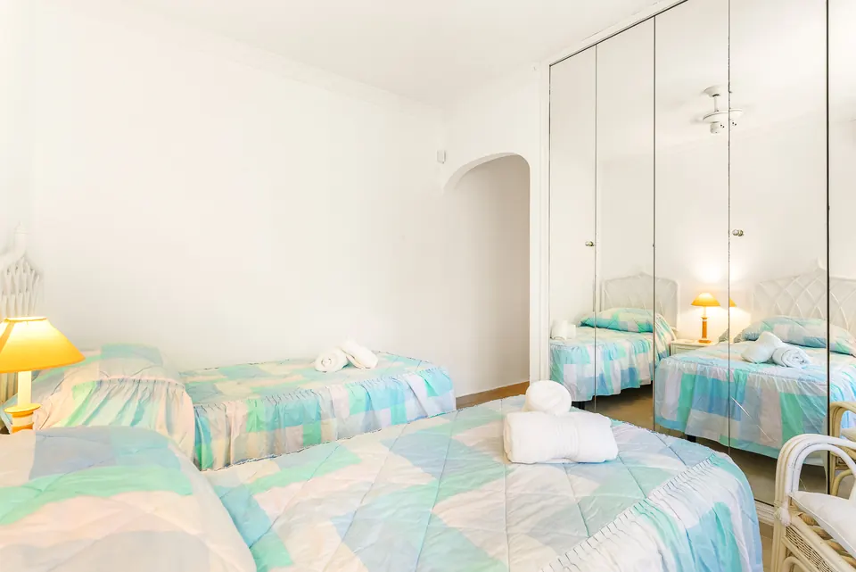 Bedroom, Suncoaster · 2023 · shoot 10