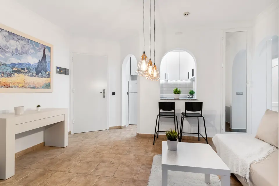 Open plan living and dining, Private owner · 2023