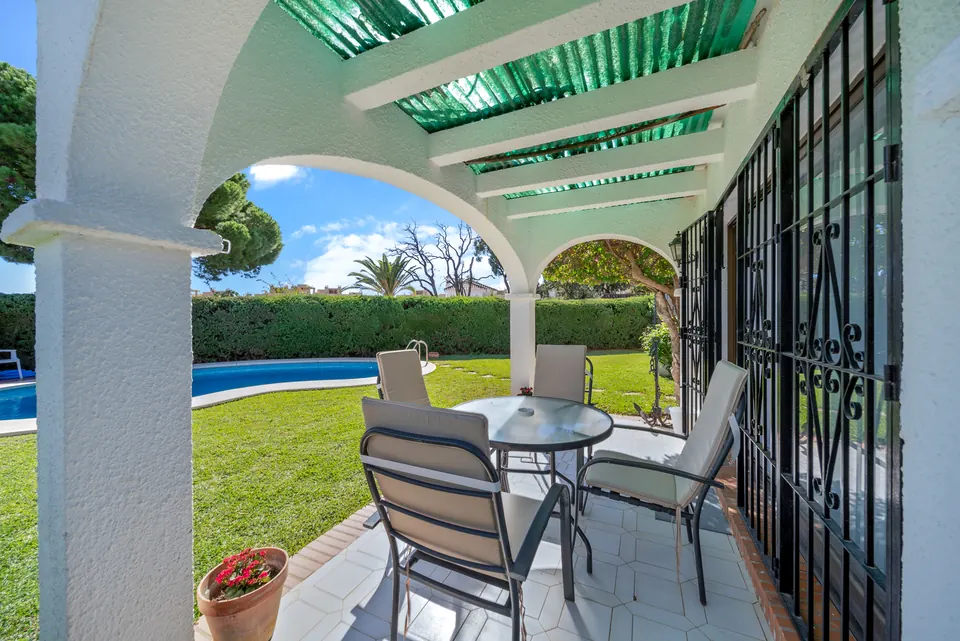 Terrace, Suncoaster · 2023 · shoot 15