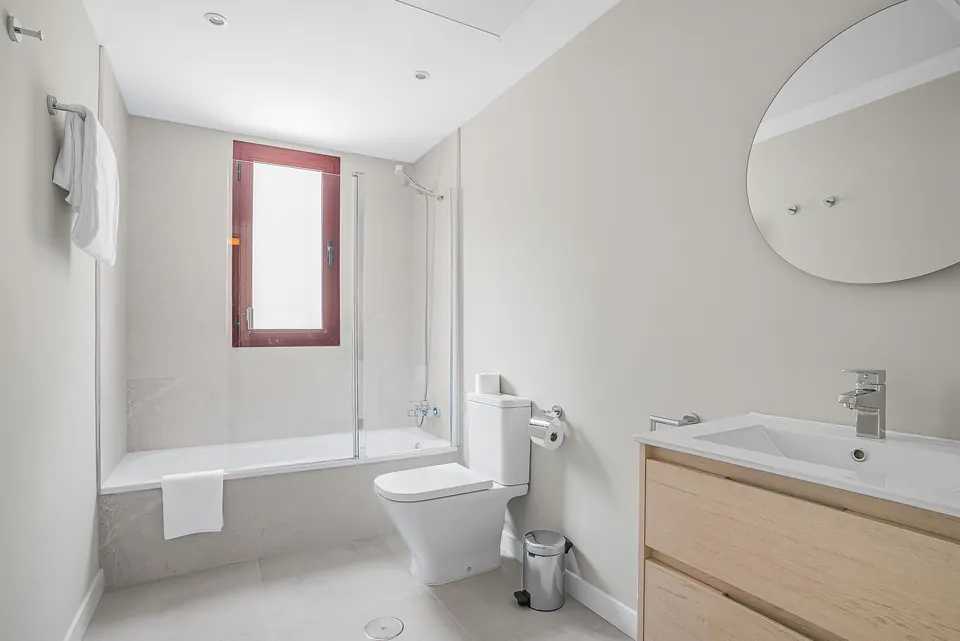 Bathroom, Private owner · 2023